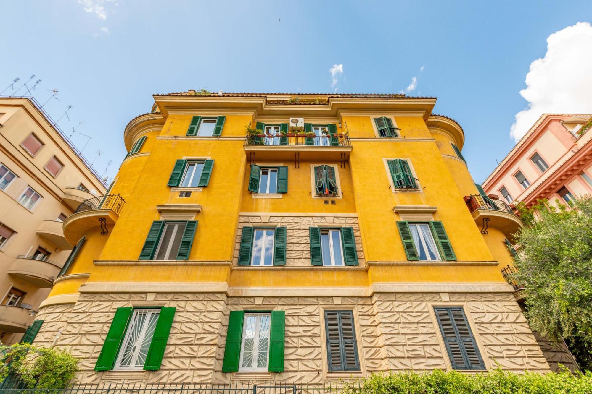 ホテル Andenis Tiber House ローマ エクステリア 写真
